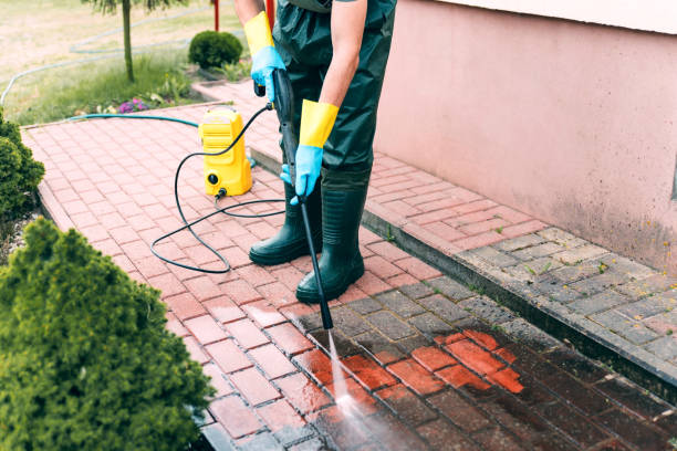 Best Pool Deck Cleaning  in Squaw Valley, CA